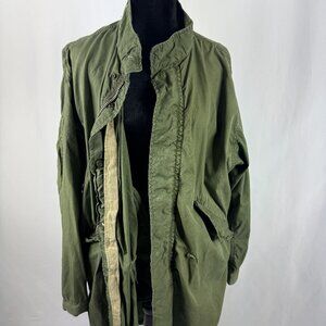 Vintage 1970s Men's Fishtail Parka M-65, Arctic DSA 100-70-C- 1370 green